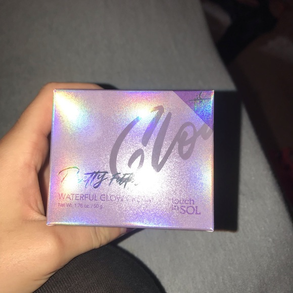 Makeup! - Picture 5 of 5